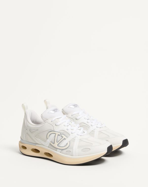 Valentino White Leather And Fabric Vlogo Easyjog Sneakers In ホワイト/アイボリー/グレー