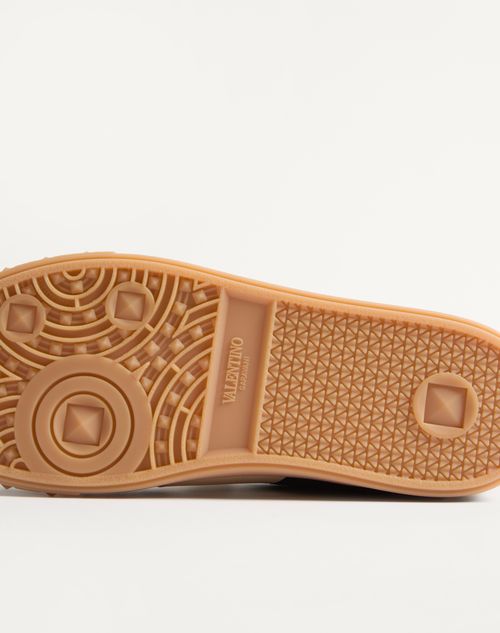 Valentino Garavani - Upvillage Low Top Trainer In Split Leather And Calfskin Nappa Leather - Black - Man - Sneakers