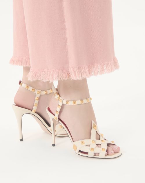 Valentino Garavani - Studdy Kidskin Sandal 100mm - Ivory - Woman - Sandals