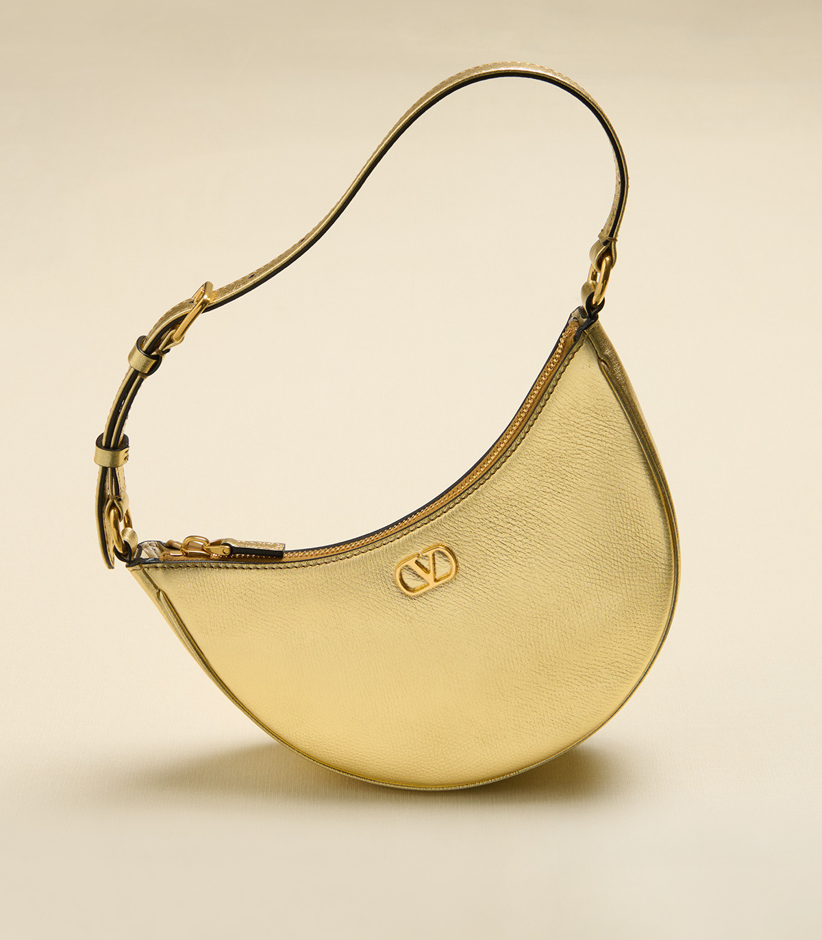 Sac à Grains Valentino Authentique - Taille Moyenne - Noir - Cuir - Occasion