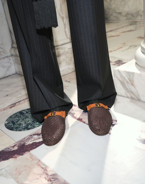 Valentino Garavani - Wolfe Loafer In Woven Raffia - Brown - Man - Loafers And Drivers