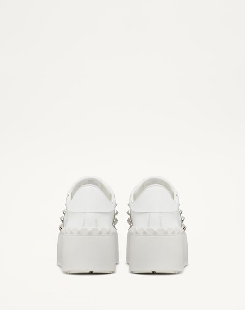 Valentino Garavani - Rockstud Untitled Flatform Sneaker In Calfskin With Metallic 
crackle-effect Band - White/silver - Woman - Sneakers