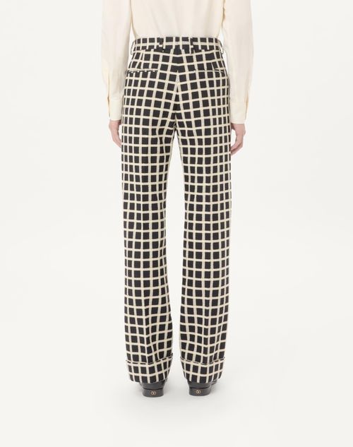 Valentino - Wool Blend Pants With Check Pattern With Turn-up - Black/butter - Man - Pants And Shorts