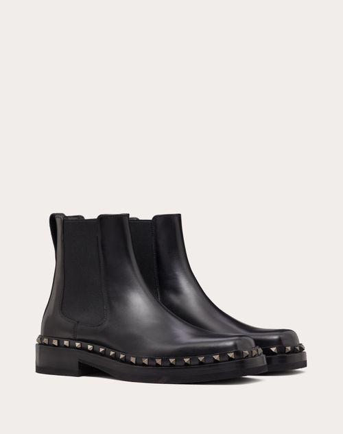 M-way Rockstud Ankle Boot In Calfskin Leather for Man in Black ...