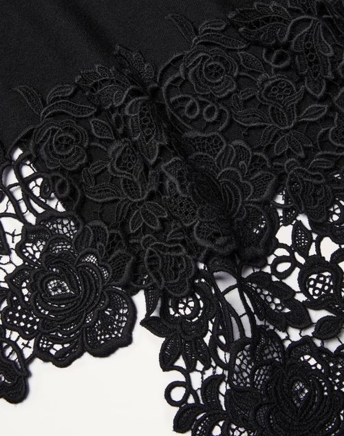 Valentino Garavani - Wool And Cashmere Lace Scarf With Macrame Lace Detail - Black/black - Woman - Shelf - Vgd Accessories - Woman Accessories Sale