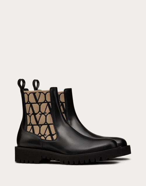Valentino Garavani - Toile Iconographe Chelsea Boot In Toile Iconographe Technical Fabric And Calfskin - Natural/black - Man - Boots