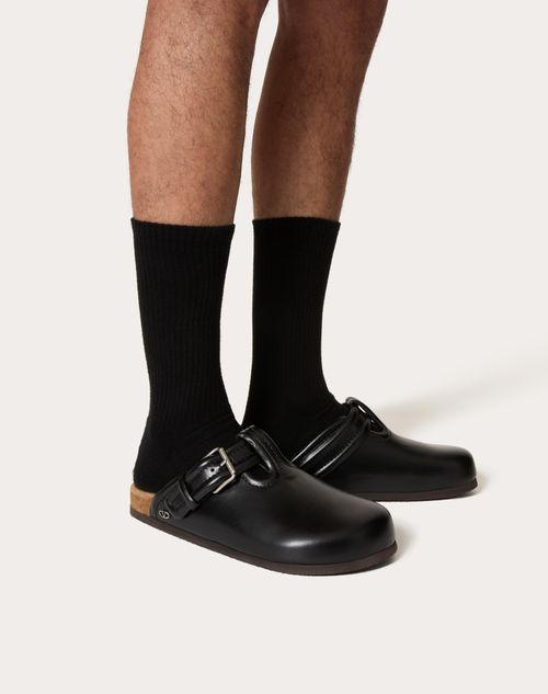 Valentino Garavani - Fussfriend Calfskin Leather Sabot - Black - Man - Man View All