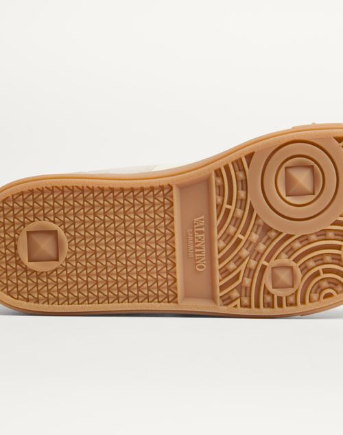 - Beige/ivory