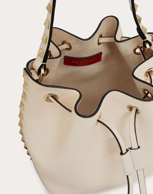 Small Rockstud Grainy Calfskin Crossbody Bag for Woman in Light Ivory