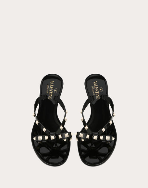 Rubber Rockstud Thong in Poudre | Valentino US