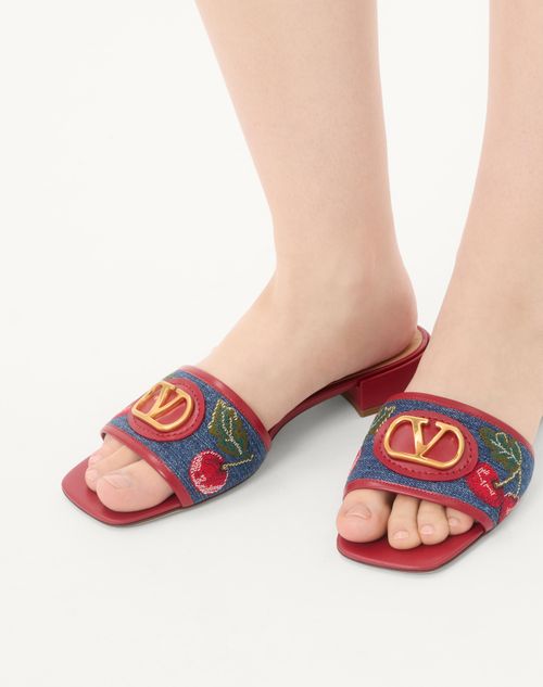Valentino Garavani - Vlogo Signature Denim Slide Sandal With Cherryfic Embroidery 20mm - Denim/multicolour - Woman - Sandals