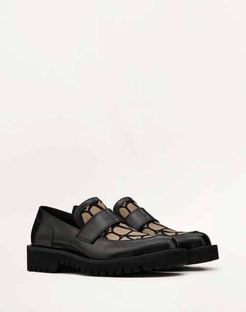 Valentino Garavani - Loafer In Toile Iconographe Technical Fabric And Calfskin - Natural/black - Man - Man Shoes Sale