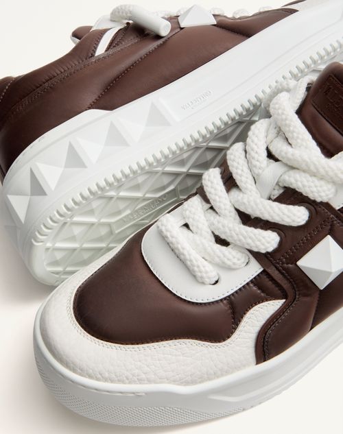 Valentino Garavani - One Stud Xl Low-top Trainer In Calfskin And Shiny Nylon - White/fondant - Man - Man Shoes Private Promotions