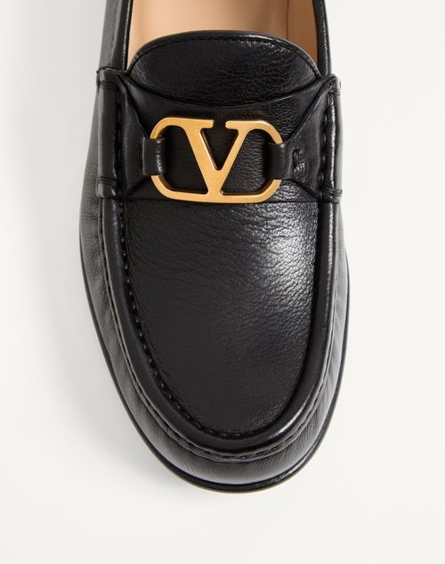 Valentino Garavani - Vlogo Signature Buffalo Loafer 20mm - Black - Woman - Loafers And Oxford