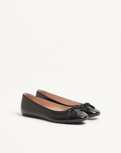 Valentino Garavani - Vlogo Signature Ballerina In Nappa 05mm - Black - Woman - Ballerinas