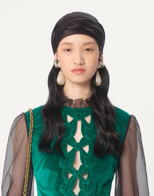  - Black/emerald