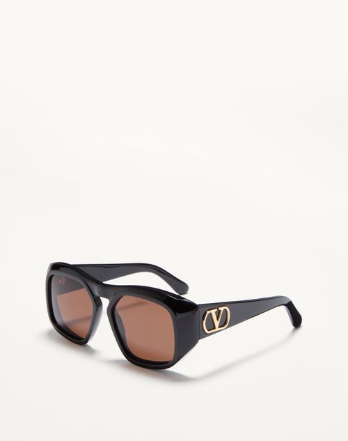  - Black/brown