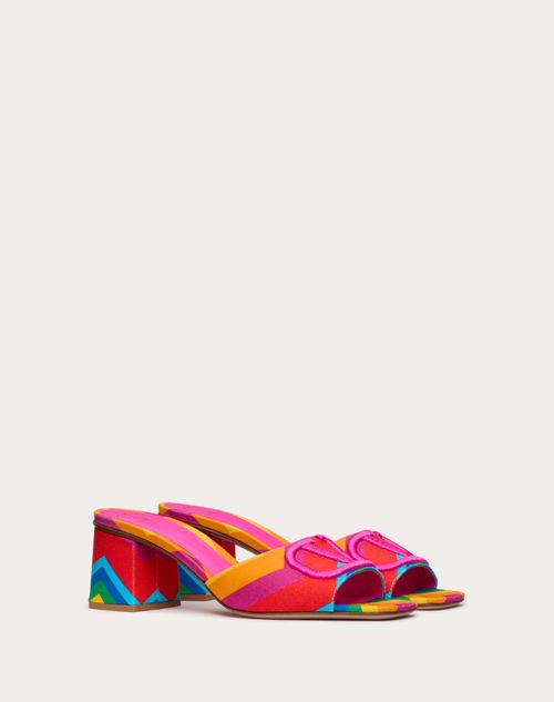 Valentino Garavani - Valentino Garavani Escape Slide Sandal In Canvas With Chevron Print24 60mm - Multicolor/pink Pp - Woman - Shelf - W Shoes - Summer Vlogo