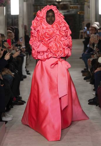 Valentino Haute Couture Show SS19 Women | Valentino