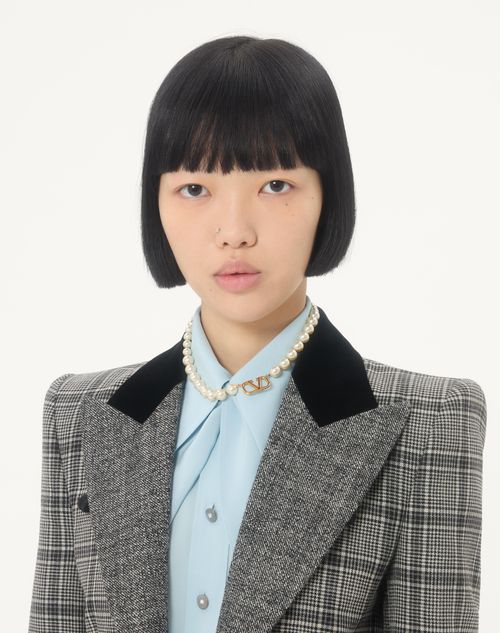 Valentino Garavani - Vlogo Signature Metal Necklace With Swarovski® Pearls - Gold/cream - Woman - Jewellery