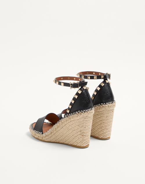 Valentino Garavani - Double Rockstud Grainy Calfskin Wedge Sandal 105 Mm - Black - Woman - Espadrilles And Wedges