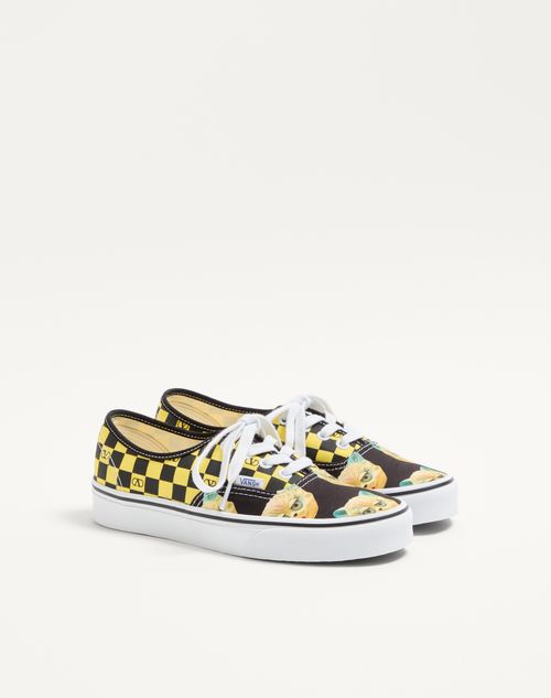 Valentino Garavani - Valentino Garavani And Vans Low-top Fabric Trainer With Vlogo Checkerboard Print And Le Chat De La Maison Print - Black/lemon - Woman - Sneakers
