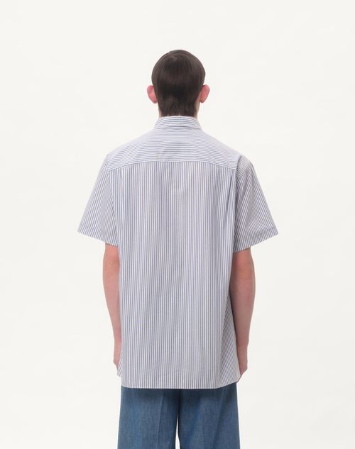  - White/blue