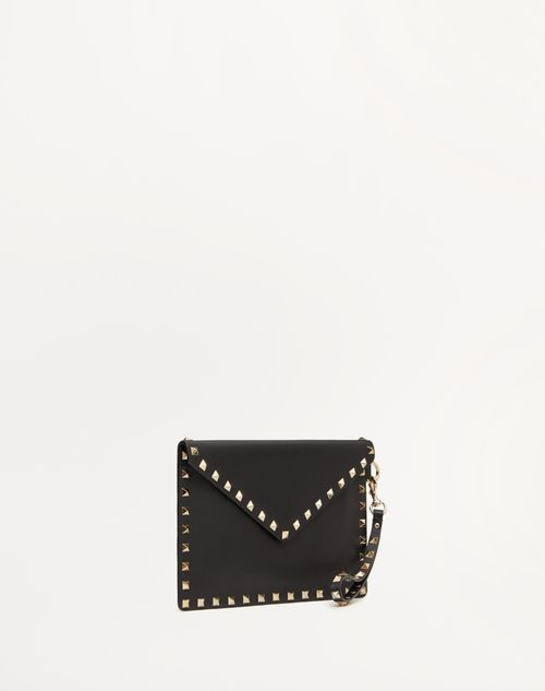 Rockstud Calfskin Pouch for Woman in Black | Valentino US Rockstud Calfskin Pouch for Woman in Black | Valentino US