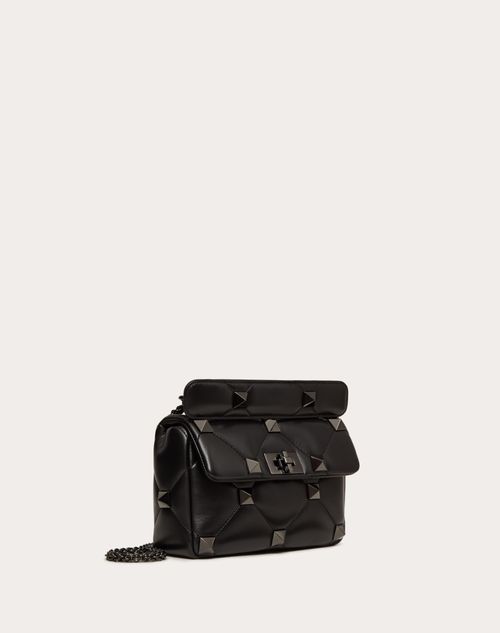 Valentino Garavani - Medium Roman Stud The Shoulder Bag In Nappa With Chain And Tone-on-tone Studs - Black - Woman - Shoulder Bags