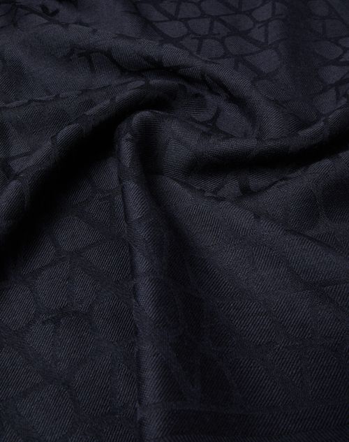 Valentino Garavani - Toile Iconographe Wool And Silk Shawl - Navy - Woman - Soft Accessories
