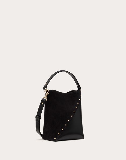 Valentino Garavani - Valentino Garavani Valentino Garavani Rockstud Wispy Bucket-bag Aus Kalbs- Und Wildleder - Schwarz - Frau - New Shelf - Rockstud Wispy - Bag