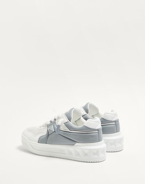  - White/nuage