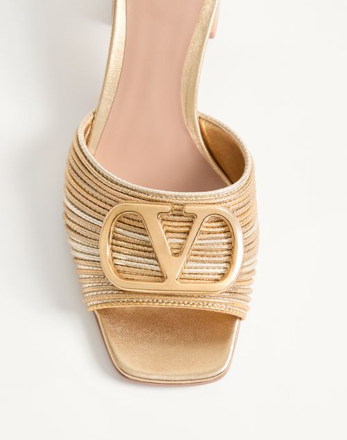 Valentino Garavani - Sandalo Slide Vlogo Signature Metallizzato Con Ricamo Cornely 60mm - Oro - Donna - Sandali
