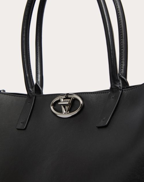 Vロゴ ロッカー レザー ラージ トート for メンズ インチ ブラック | Valentino JP