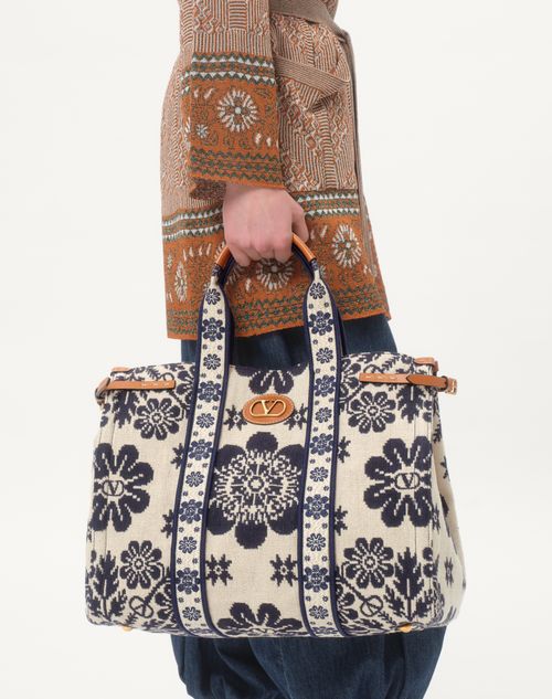 Valentino Garavani - Bolso De Mano Valentino Garavani Antibes De Jacquard - Marfil/azul Marino/natural - Mujer - Bolsos Shopping