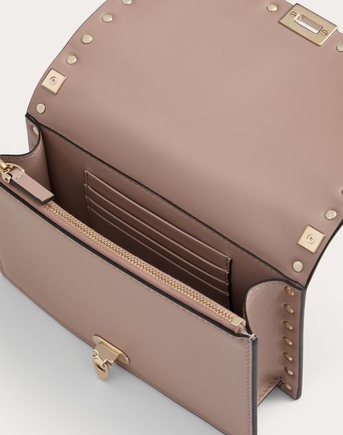 Rockstud Mini Calfskin Bag With Chain for Woman in Poudre Rockstud Mini Calfskin Bag With Chain for Woman in Poudre