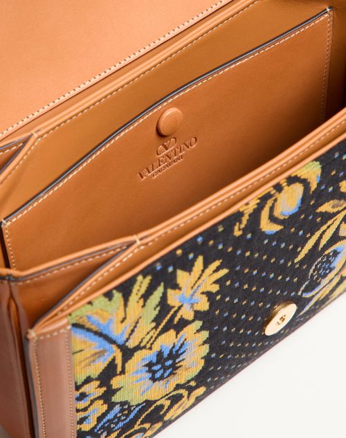 - Multicolour/camel