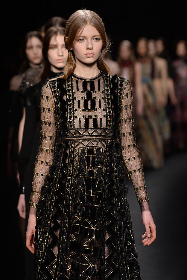 Runway Pre-Fall 2015 Valentino by Maria Grazia Chiuri & Pierpaolo