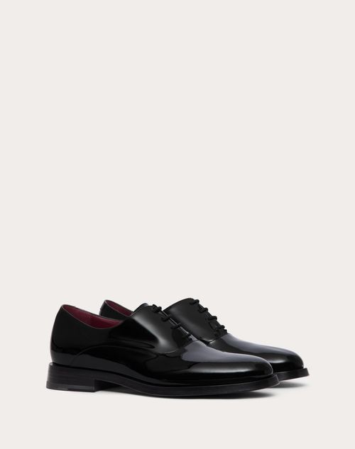 Valentino Garavani - Vlogo Signature Patent Leather Derby - Black - Man - Loafers & Oxford