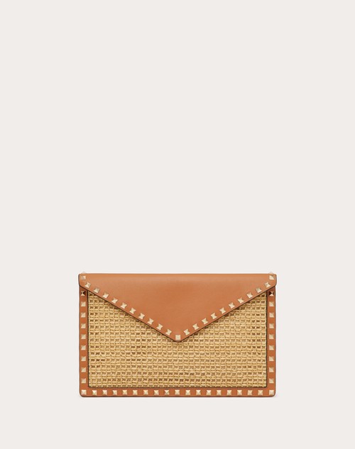 Rockstud Raffia Clutch Bag for Woman in Natural/almond | Valentino US