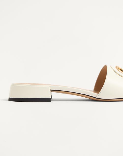 Valentino Garavani - Vlogo Signature Slide Sandal In Calfskin 20mm - Ivory - Woman - Slides And Thongs