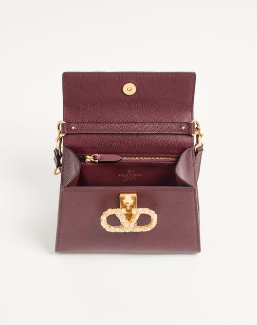 Valentino Garavani - Valentino Garavani Vsling Small Handbag In Grainy Calfskin With Jewel Logo - Rosewood - Woman - Top Handle Bags