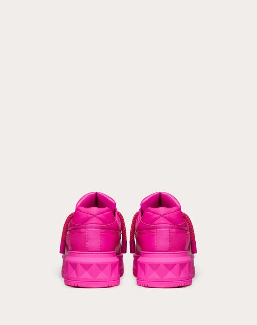 Baby pink sale valentino shoes