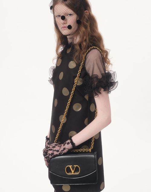  - Black/gold