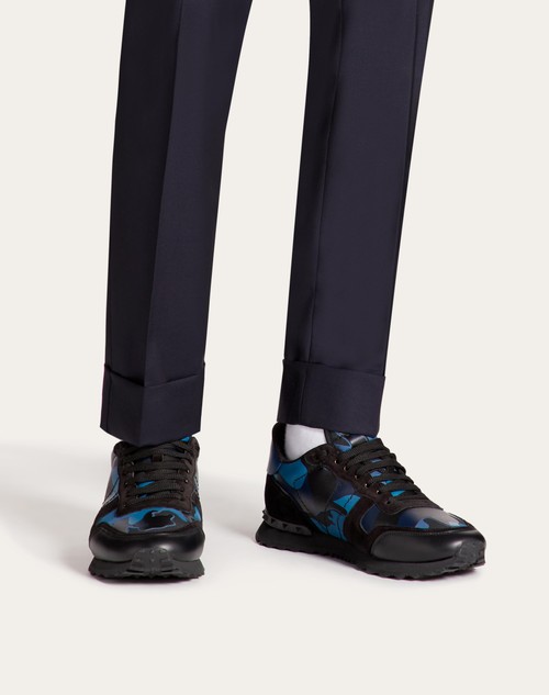 valentino camo rock runner
