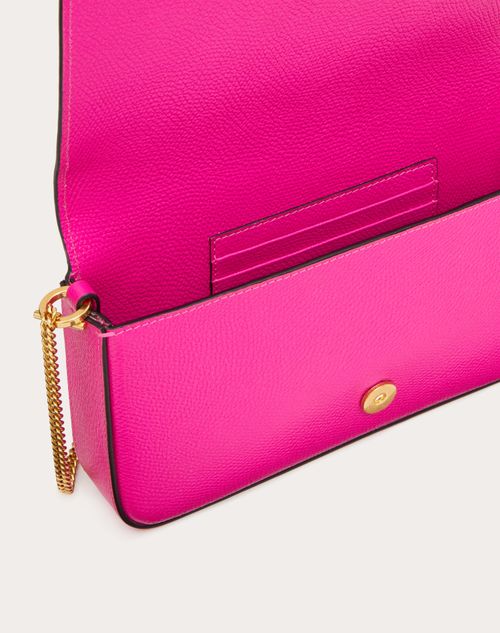 Vlogo Signature Grainy Calfskin Pouch With Chain for Woman in Pink Pp ...