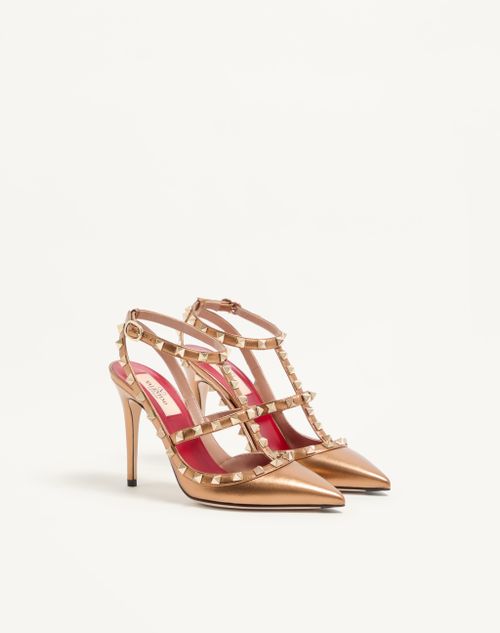Valentino Garavani - Rockstud Pump In Laminated Nappa Leather 100mm - Gold - Woman - Pumps