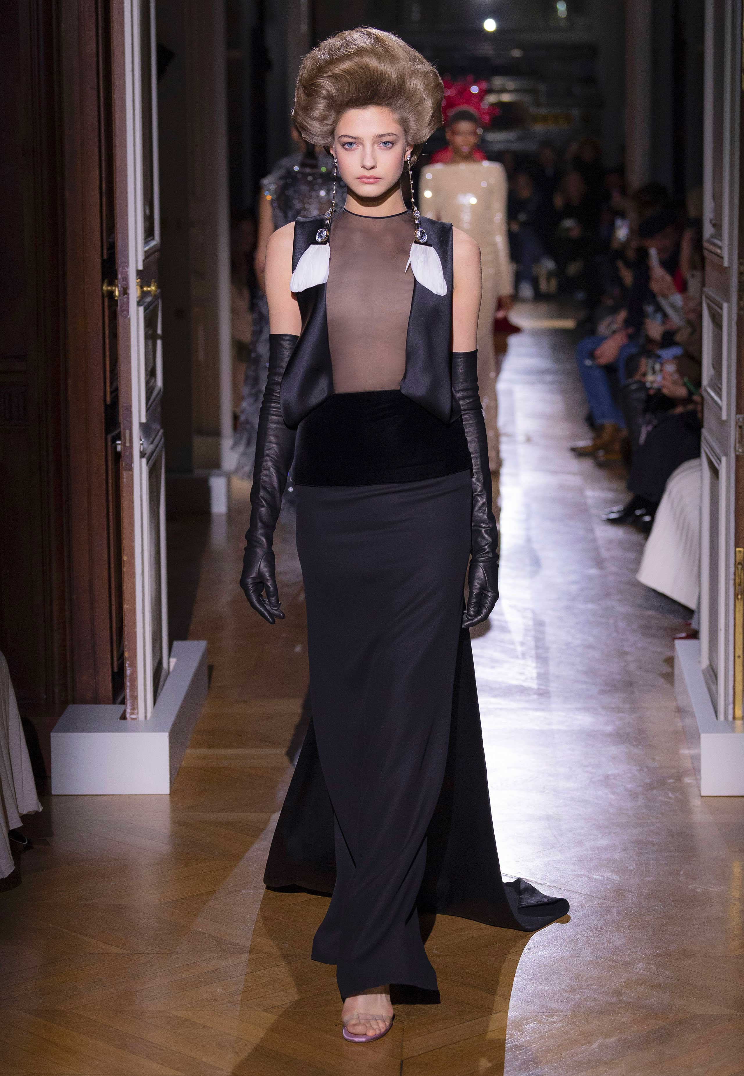 Valentino - Haute Couture Spring/Summer 2020 - Look 38