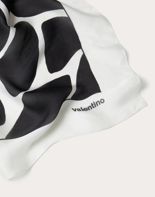 Valentino Garavani - Giraffa Re-edition Print Silk Sarong - Black/ivory - Woman - Foulards