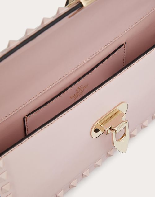 Rockstud 23 Leather Shoulder Bag in Pink - Valentino Garavani
